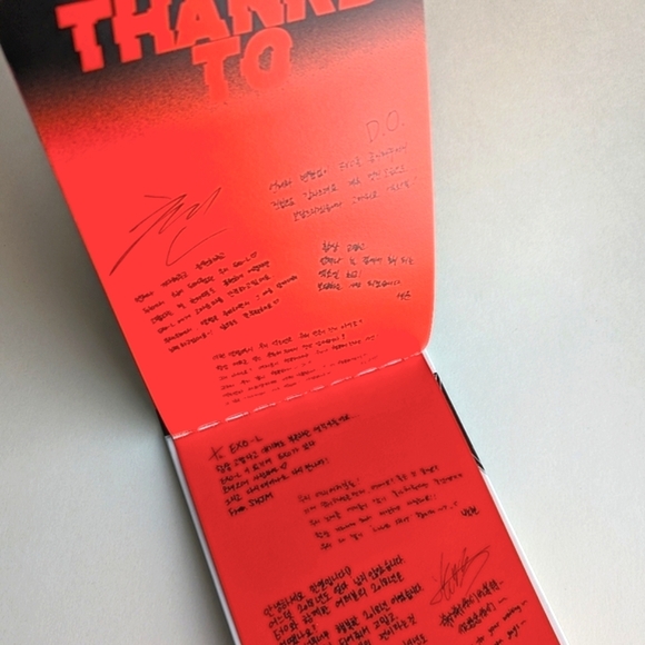 EXO The 5th Album 'DON'T MESS UP MY TEMPO' Photobook + CD - Picture 10 of 10
